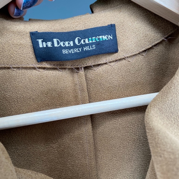 The Dori Collection BeverlyHills Brown Ruffle Vest - Picture 3 of 5